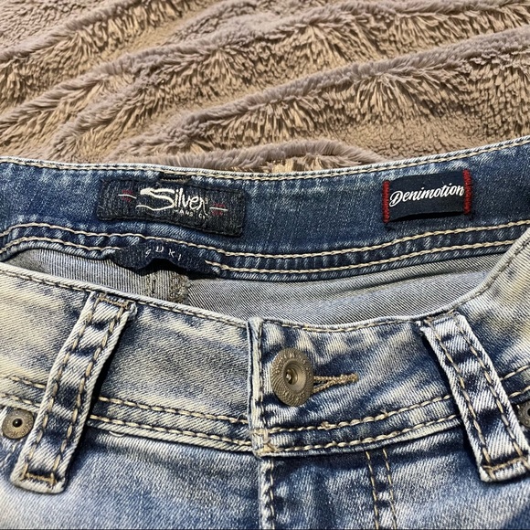 Silver Jeans - Picture 6 of 6